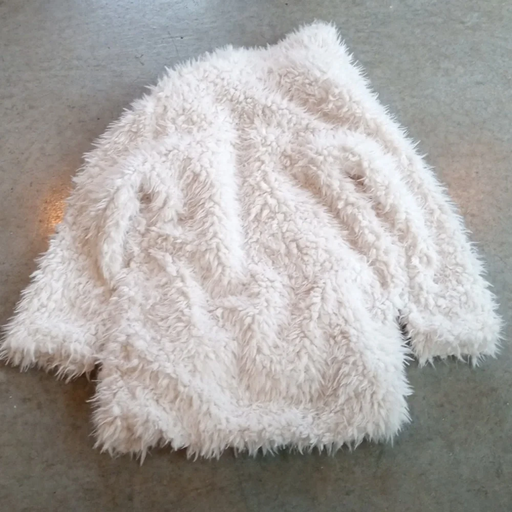 EUC Sadie and Sage Faux Fur Open Front Women's Top Small